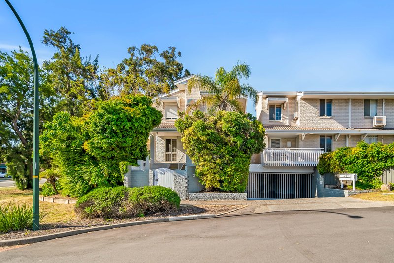 Photo - 3/28 Greenock Avenue, Como WA 6152 - Image 13