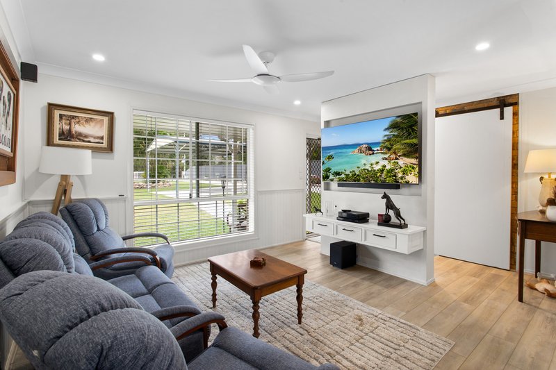 Photo - 328 Hauton Road, Burpengary QLD 4505 - Image 6