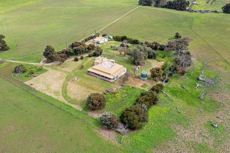 Photo - 328 Narrung Stud Road, Narrung SA 5259 - Image 3