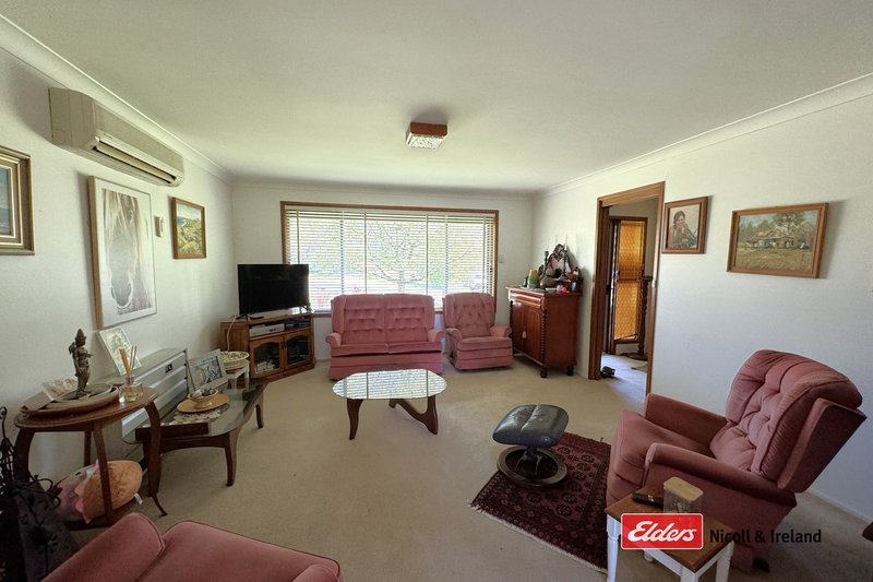 Photo - 328 Peel Street, Bathurst NSW 2795 - Image 2