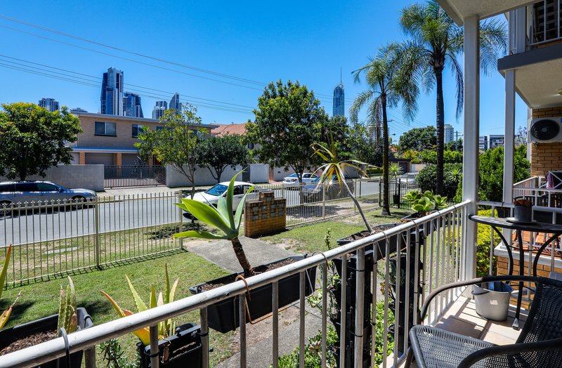 Photo - 3/28 Sunrise Boulevard, Surfers Paradise QLD 4217 - Image