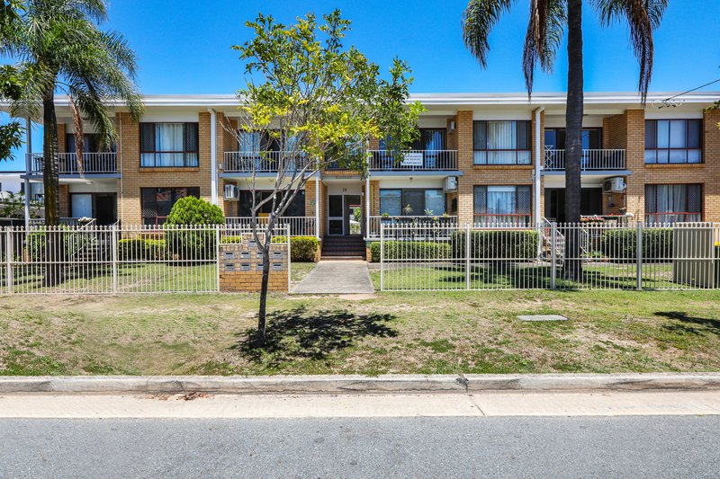 Photo - 3/28 Sunrise Boulevard, Surfers Paradise QLD 4217 - Image 2