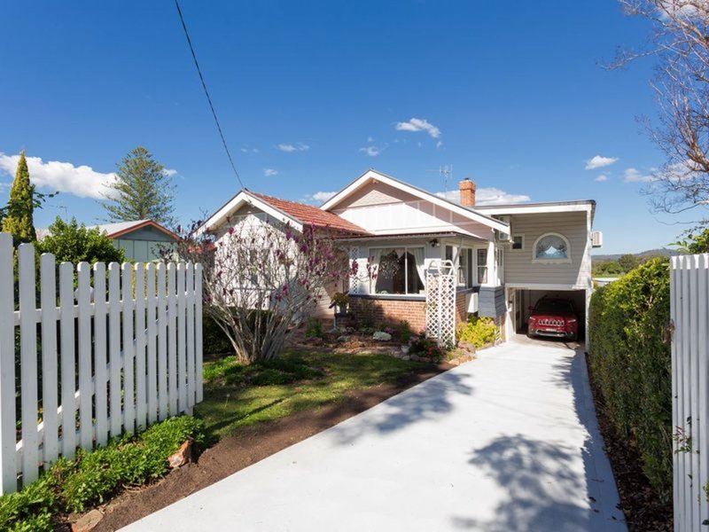 Photo - 328 Victoria Street, Taree NSW 2430 - Image 3