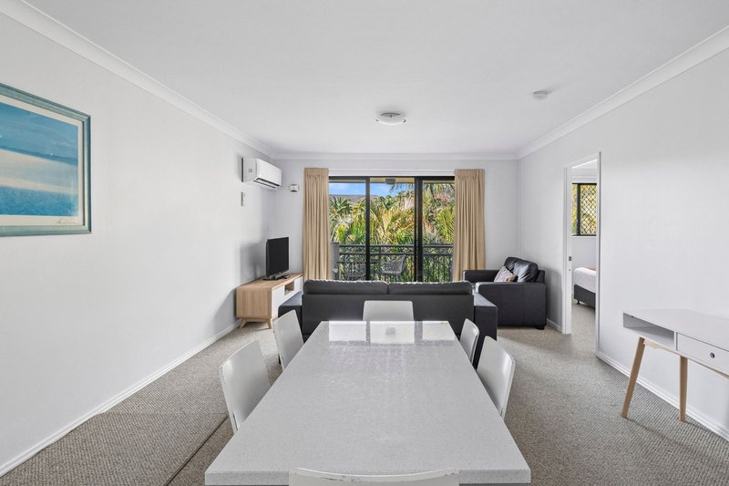 Photo - 328/2360 Gold Coast Highway, Mermaid Beach QLD 4218 - Image 4