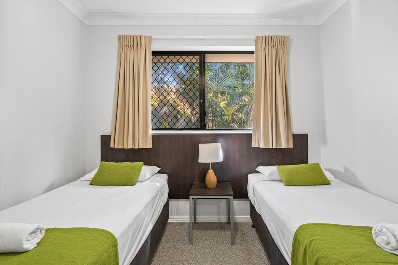 Photo - 328/2360 Gold Coast Highway, Mermaid Beach QLD 4218 - Image 11