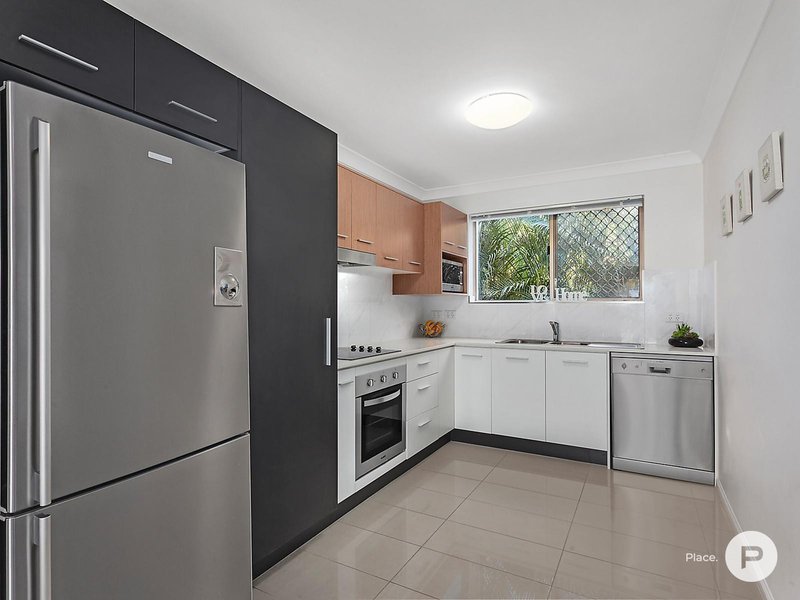 Photo - 3/288 Riding Road, Balmoral QLD 4171 - Image 2