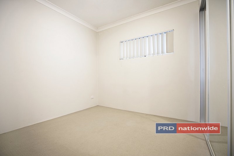 Photo - 3/29-31 Preston Street, Jamisontown NSW 2750 - Image 4