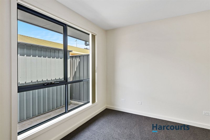 Photo - 3/29 Main Street, Ulverstone TAS 7315 - Image 11