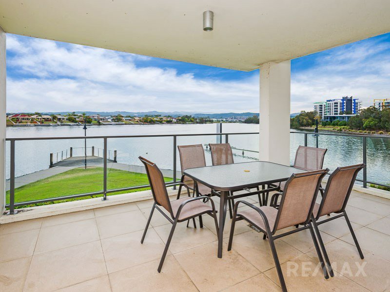 32/9 Moores Cr , Varsity Lakes QLD 4227