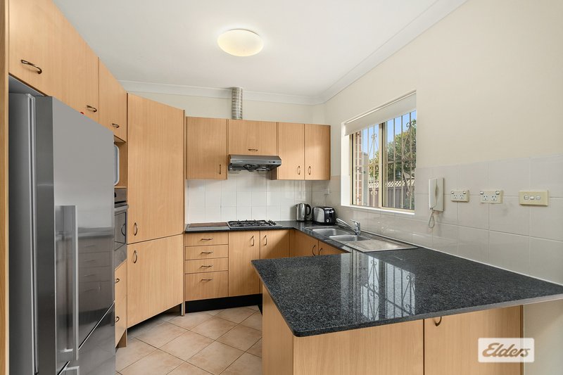 Photo - 3/29 Morgan Street, Kingsgrove NSW 2208 - Image 4