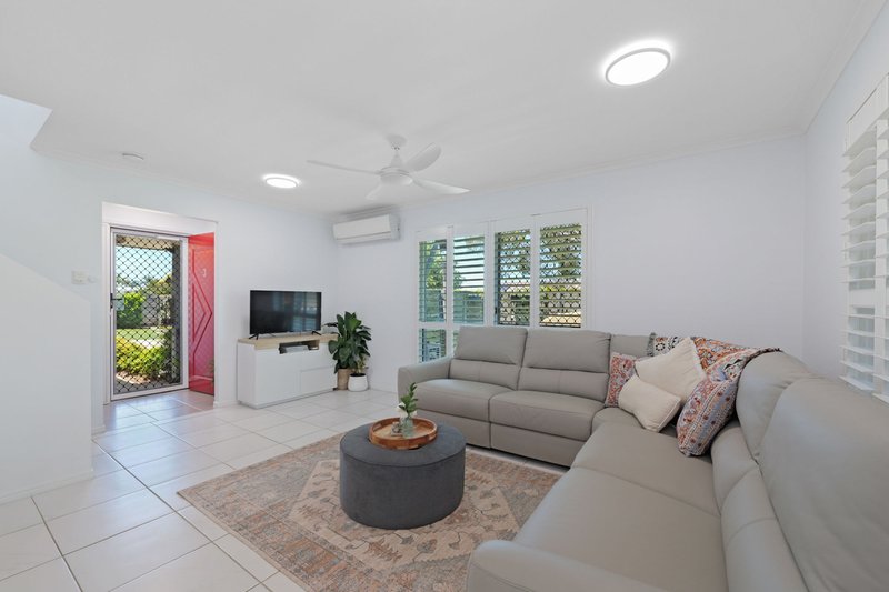 Photo - 3/29 North Street, Caloundra QLD 4551 - Image 4