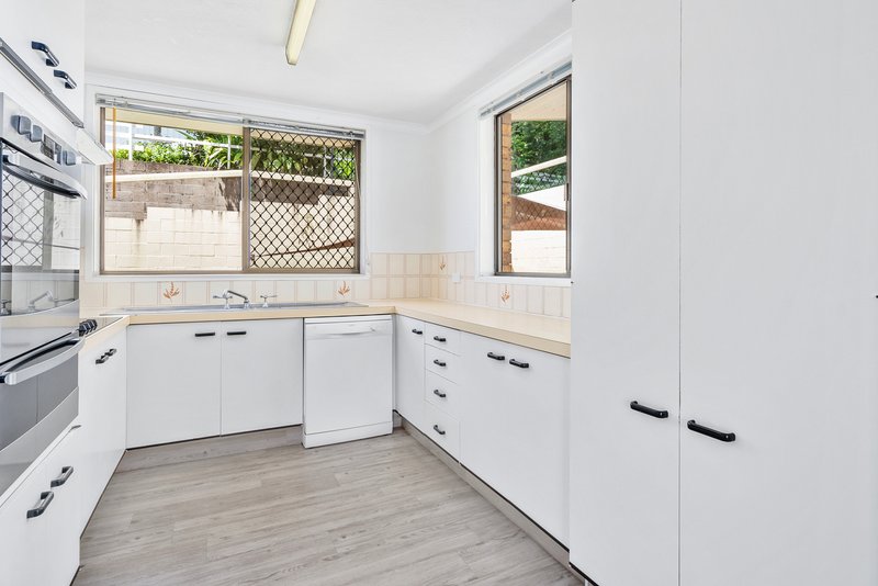 Photo - 3/29 Teemangum Street, Tugun QLD 4224 - Image 5