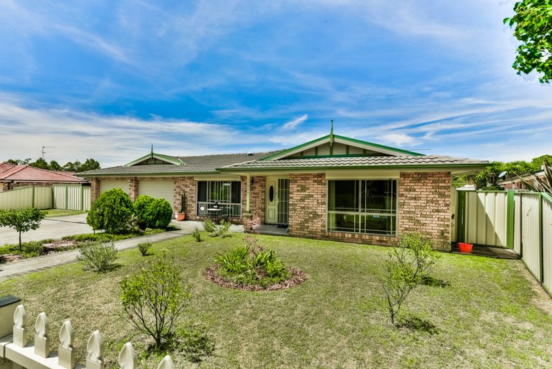 Photo - 329 Thirlmere Way, Thirlmere NSW 2572 - Image 2