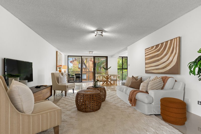 Photo - 3/29 Victoria Street, Clayfield QLD 4011 - Image 2