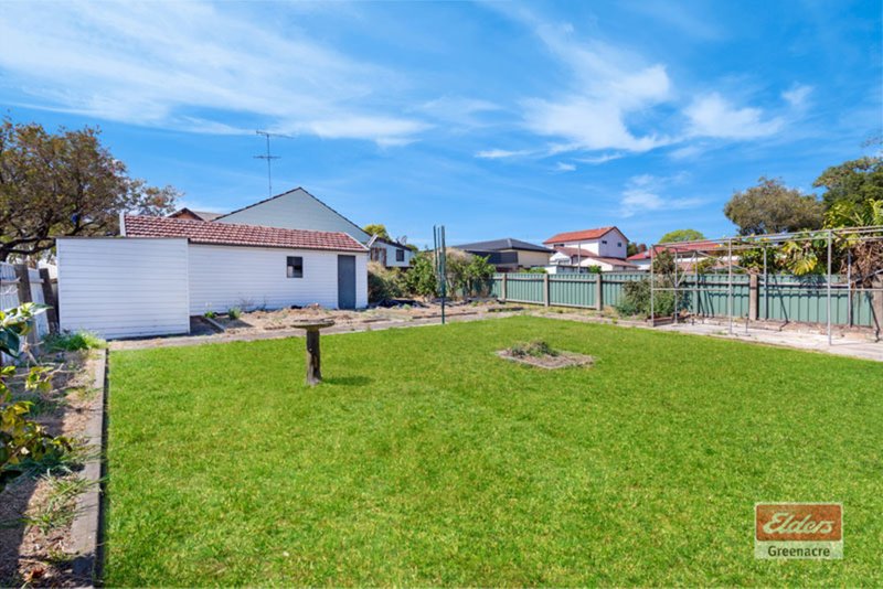 Photo - 329 Waterloo Road, Greenacre NSW 2190 - Image 5