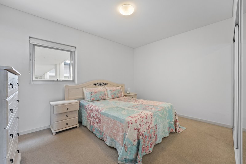 Photo - 32/95 Chalgrove Avenue, Rockingham WA 6168 - Image 18