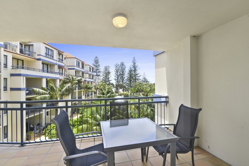 Photo - 329/99 Griffith St , Coolangatta QLD 4225 - Image 2