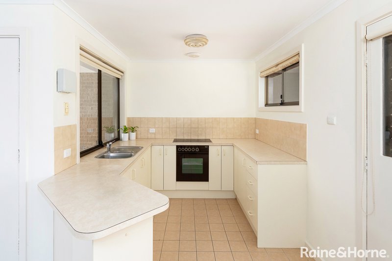 Photo - 3/2A Angas Place, Strathalbyn SA 5255 - Image 6