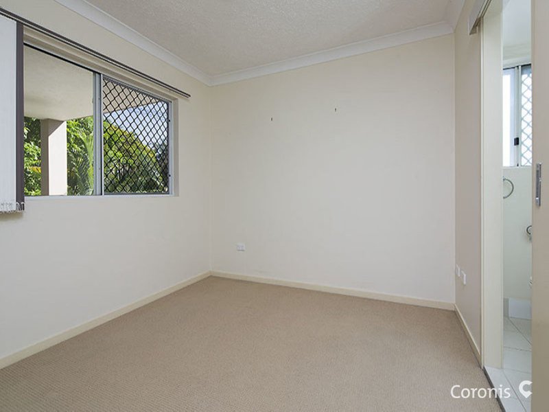 Photo - 3/2A Barlow Street, Clayfield QLD 4011 - Image 5