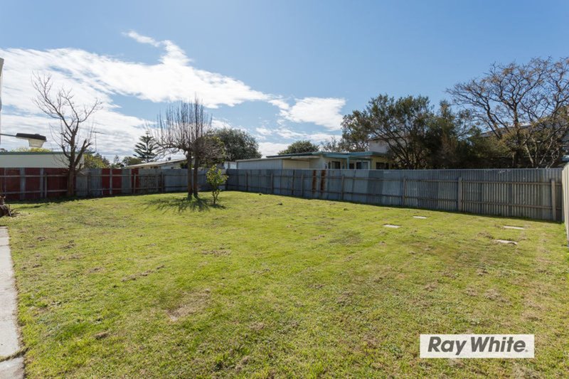 Photo - 32A Broadway , Rosebud West VIC 3940 - Image 2