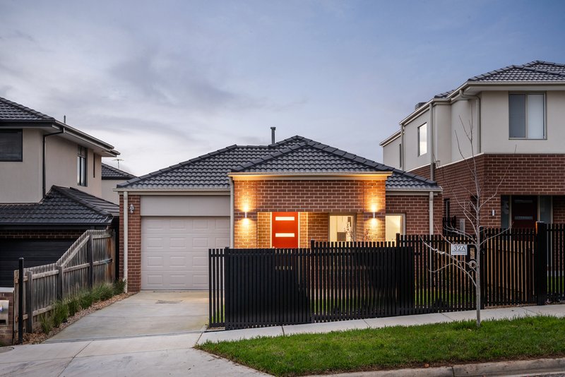 Photo - 32A Gillard Street, Burwood VIC 3125 - Image 1
