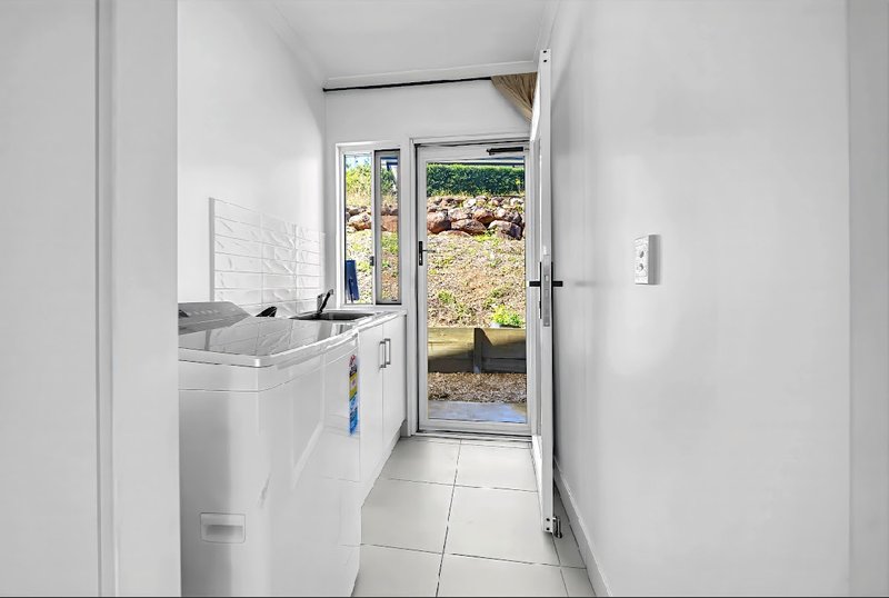 Photo - 32A Hibiscus Road, Cannon Valley QLD 4800 - Image 11