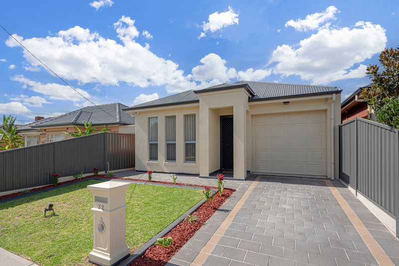 32A Honeyton Street, Seaton SA 5023