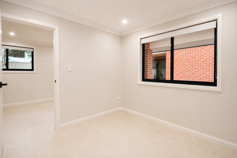 Photo - 32A Jones Street, Pendle Hill NSW 2145 - Image 9