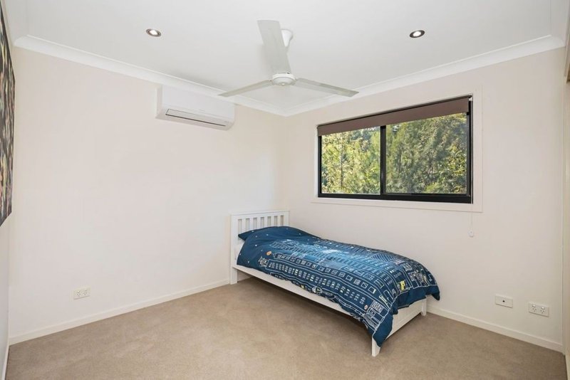 Photo - 32a Kimruska Place, The Gap QLD 4061 - Image 17