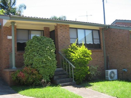 Photo - 3/2a Kulgoa Road, Woonona NSW 2517 - Image 1