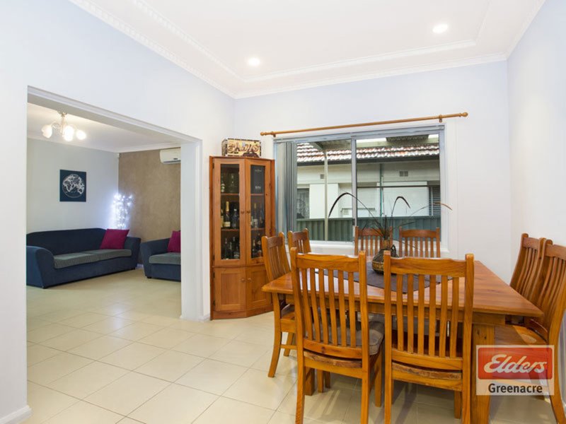 Photo - 32a Noble Ave , Greenacre NSW 2190 - Image 3