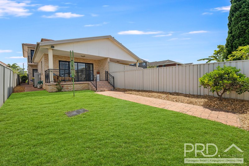 Photo - 32A Ridgewell Street, Roselands NSW 2196 - Image 8