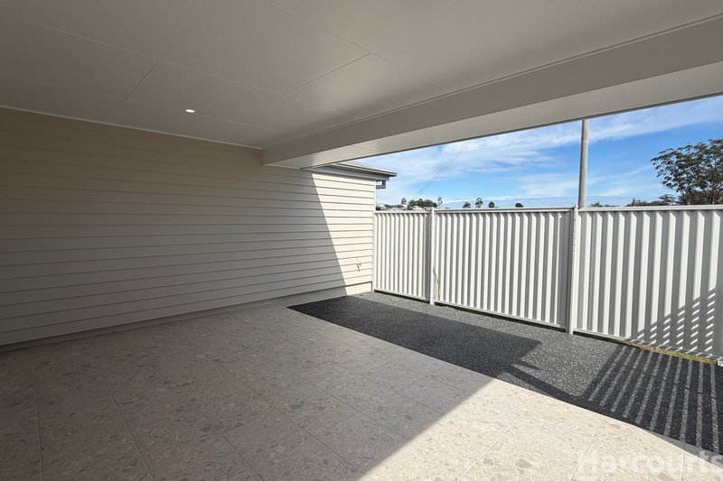 Photo - 32a Strathallan Terrace, Thrumster NSW 2444 - Image 11