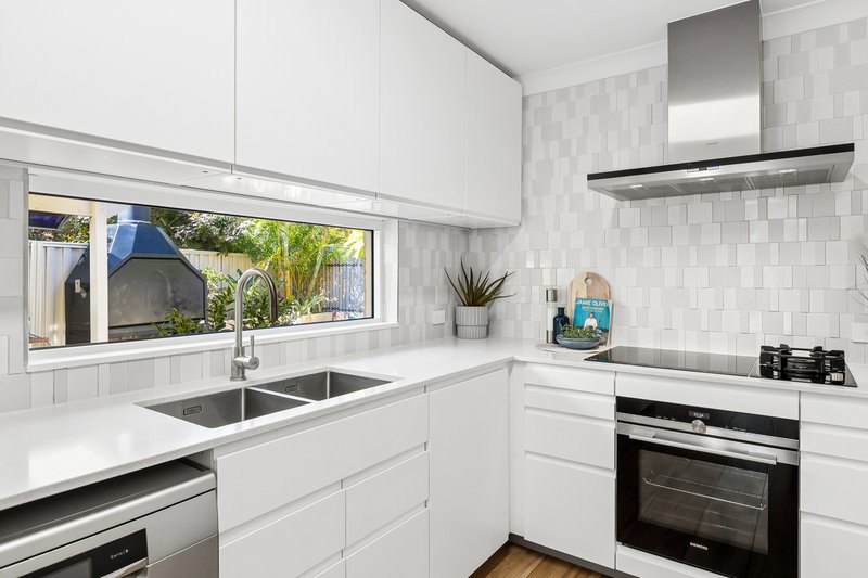 Photo - 32B Cervantes Place, Sorrento WA 6020 - Image 10