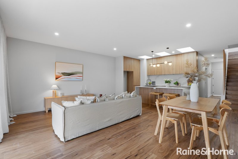 Photo - 32B Nurrawallee Street, Ulladulla NSW 2539 - Image 9