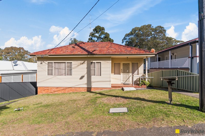 Photo - 32B Popes Road, Woonona NSW 2517 - Image 2