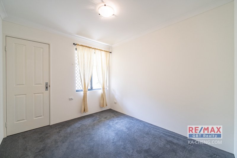 Photo - 32B Russell Street, Morley WA 6062 - Image 9