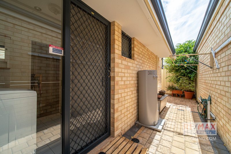 Photo - 32B Russell Street, Morley WA 6062 - Image 16