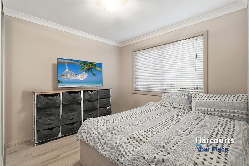 Photo - 33 & 33A Feramin Avenue, Whalan NSW 2770 - Image 6