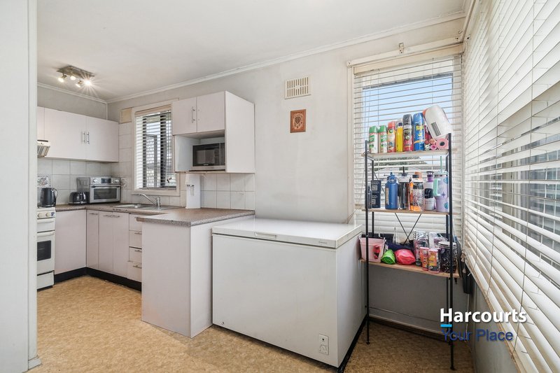 Photo - 33 & 33A Feramin Avenue, Whalan NSW 2770 - Image 13
