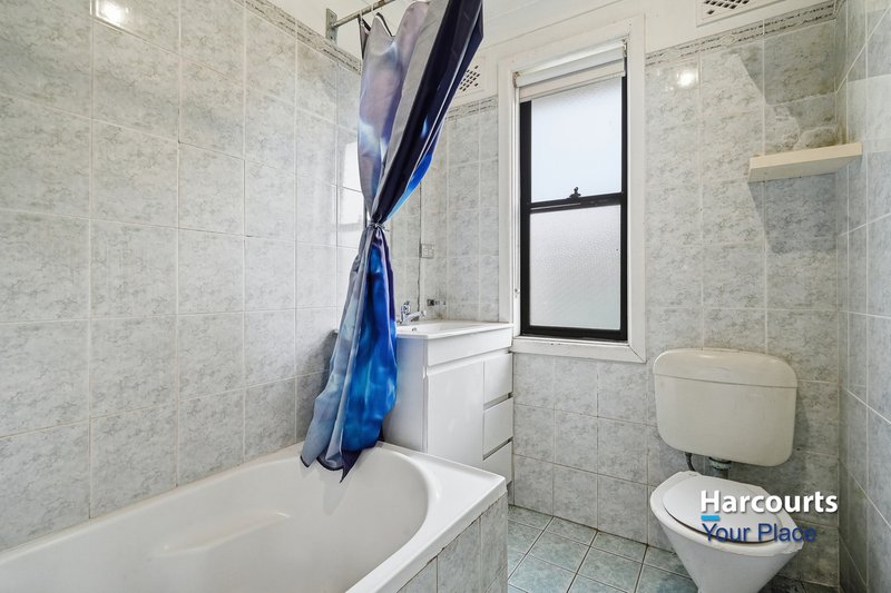 Photo - 33 & 33A Feramin Avenue, Whalan NSW 2770 - Image 16