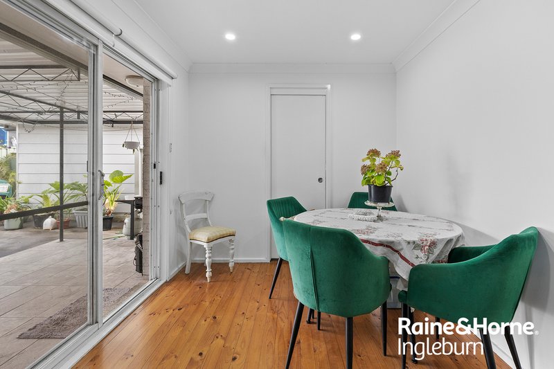 Photo - 33 & 33A Trobriand Crescent, Glenfield NSW 2167 - Image 7