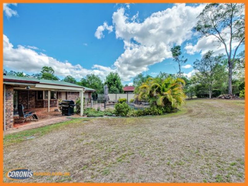 Photo - 33-35 Cardwell Close, Munruben QLD 4125 - Image 25