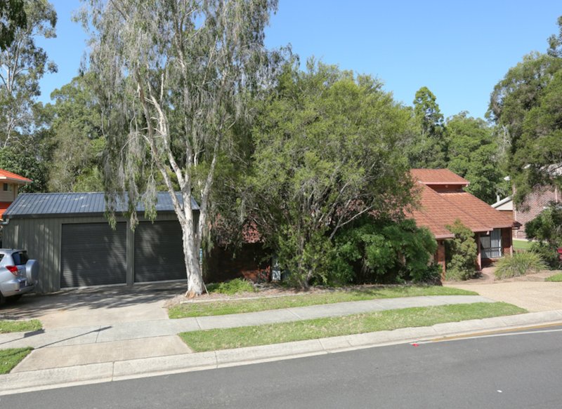 Photo - 33-35 Dorset Drive, Springwood QLD 4127 - Image 14