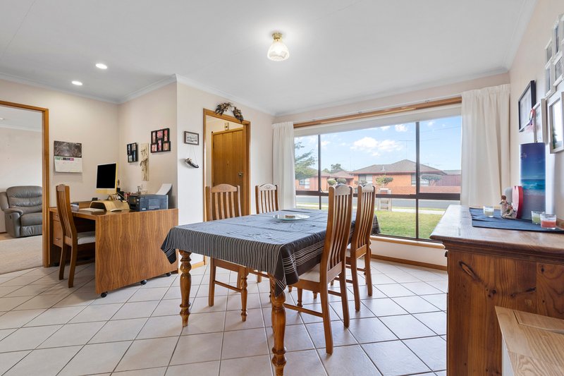 Photo - 33-35 Epsom Road, Corio VIC 3214 - Image 4