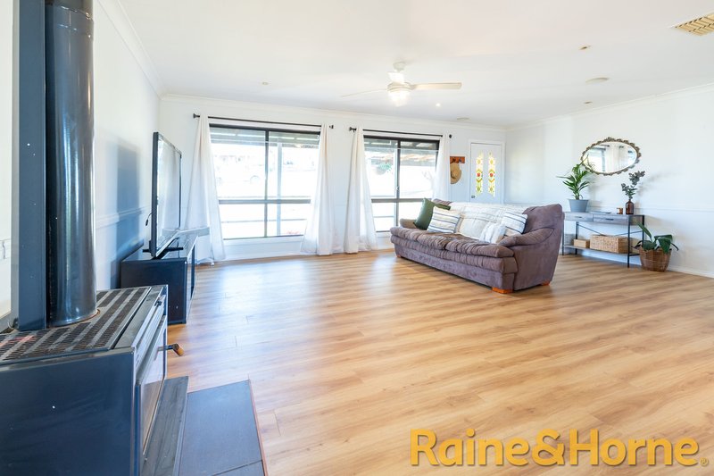 Photo - 33-35 Lime Street, Geurie NSW 2818 - Image 4