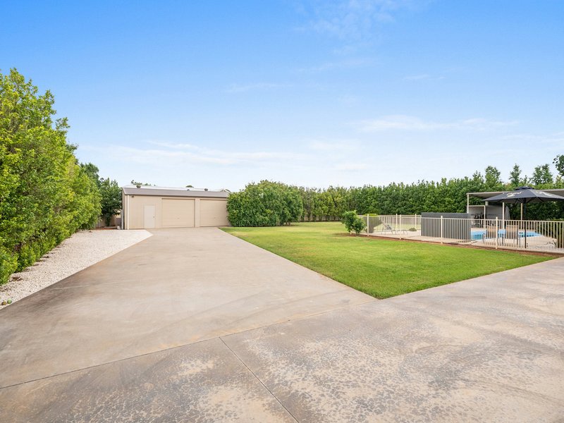 Photo - 33-35 Rose Road, Griffith NSW 2680 - Image 11