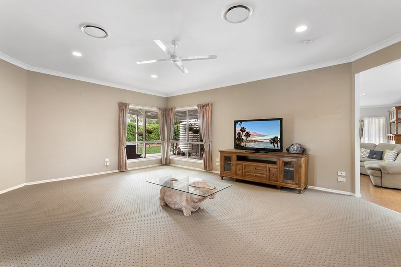 Photo - 33-35 Sobar Street, Burpengary QLD 4505 - Image 5