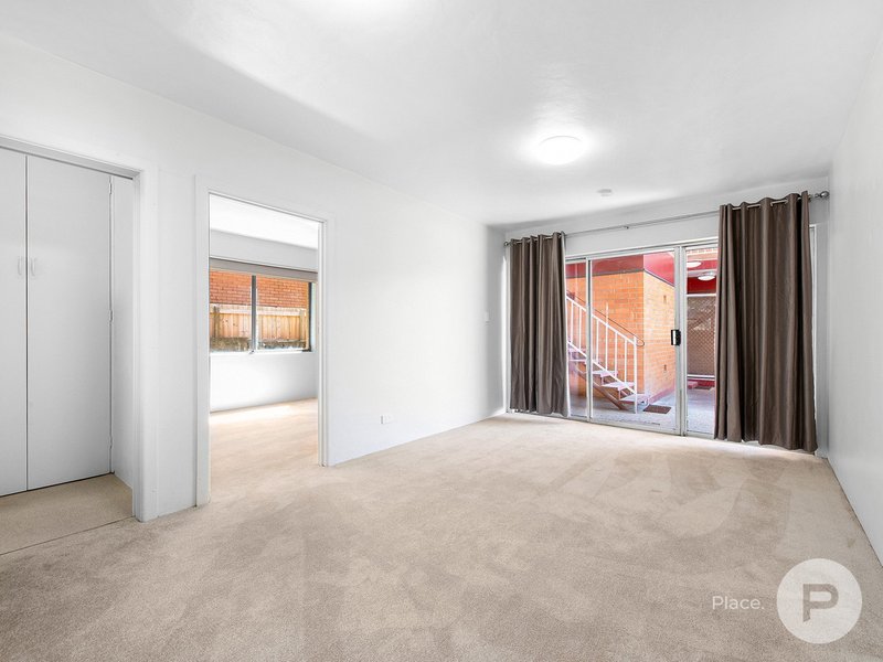 Photo - 33-39 Knight Street, Greenslopes QLD 4120 - Image 4