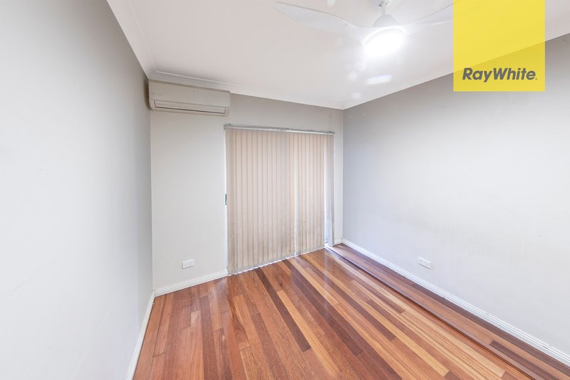 Photo - 3/3-5 Oakes Street, Westmead NSW 2145 - Image 4